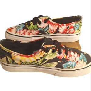 Vans Off the Wall Hawaiian Floral Hibiscus Black Unisex Tie Up Sneakers W5  M3.5